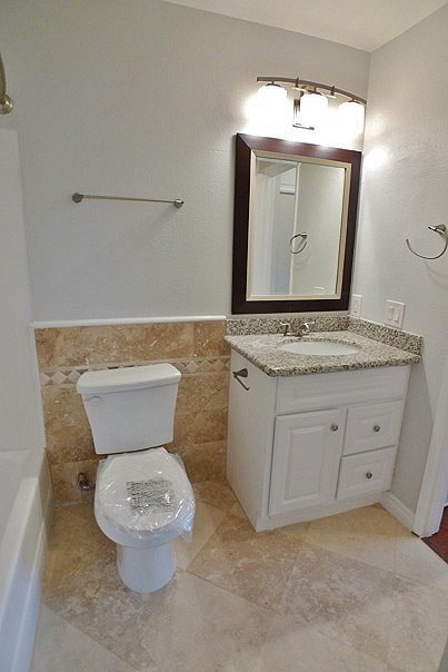 2 beds, 2 baths, 960 sqft, $2,850, Unit 102