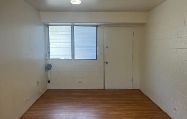 1 bed, 1 bath, 440 sqft, $1,350, Unit Unit K