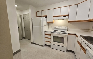 1 bed, 1 bath, 720 sqft, $1,900, Unit 115