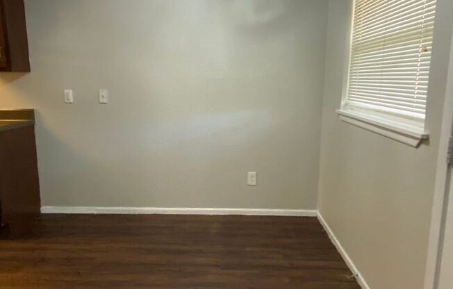 1 bed, 1 bath, 780 sqft, $700, Unit 2801-221