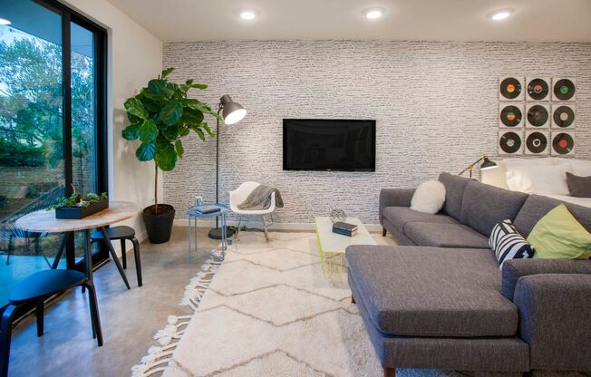 Studio, 1 bath, 507 sqft, $2,150, Unit Unit 01