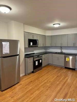 3 beds, 2 baths, $3,500