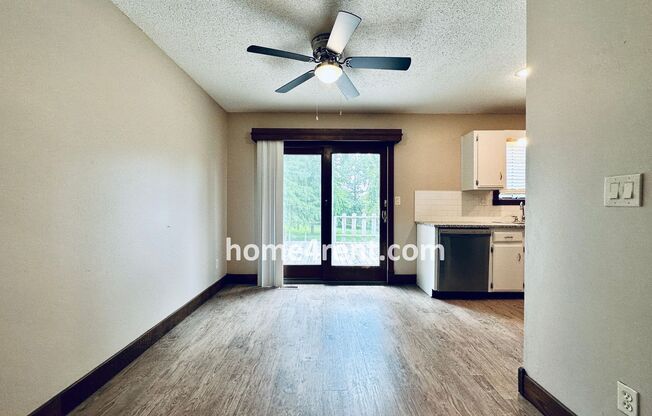 3 beds, 2 baths, $1,649