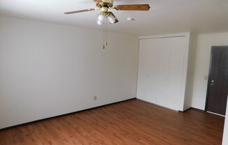 Studio, 1 bath, $600, Unit 220-208