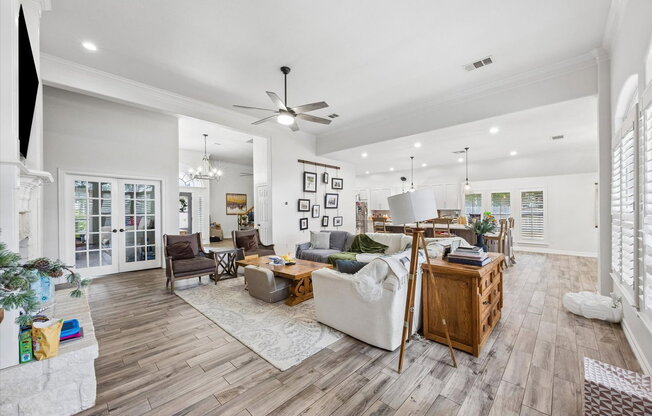 1129 CASTLE PATH