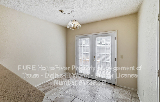2417 Forestbrook Dr