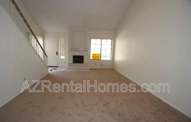 819 N COLLEGE AVE