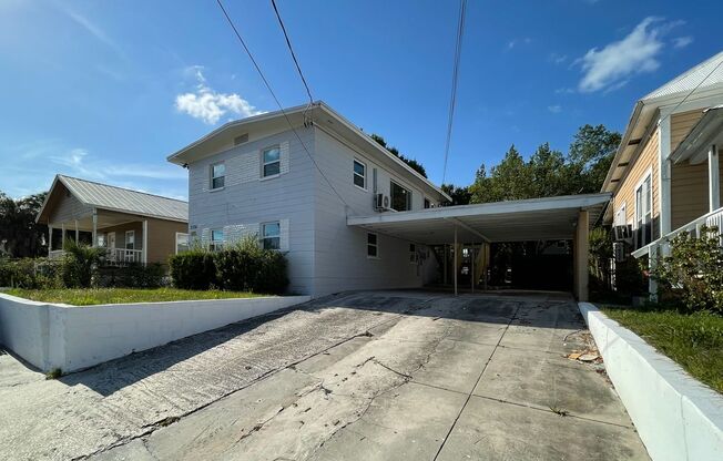 1 bed, 1 bath, $1,400, Unit 2704 E. Columbus Dr., Apt. A