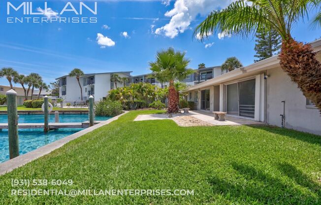 325 Capri Boulevard