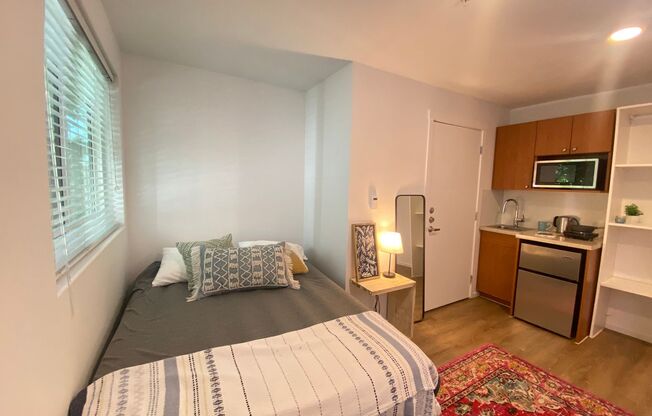 Studio, , 182 sqft, $1,050, Unit 3413