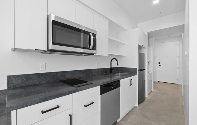 Studio, 1 bath, 347 sqft, $1,995, Unit Unit 9
