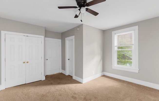 2 beds, 2 baths, 892 sqft, $1,350, Unit 1
