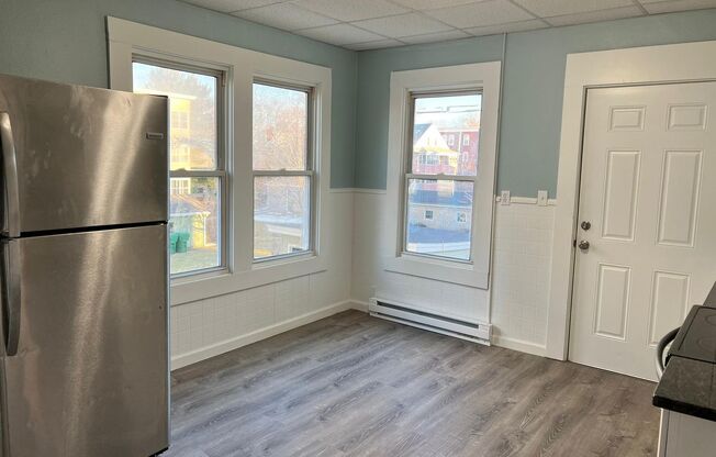27 Ellen Avenue, Chicopee. MA, 01013.