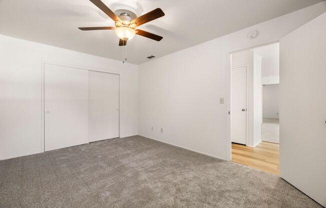 2 beds, 1 bath, 825 sqft, $1,570, Unit 50