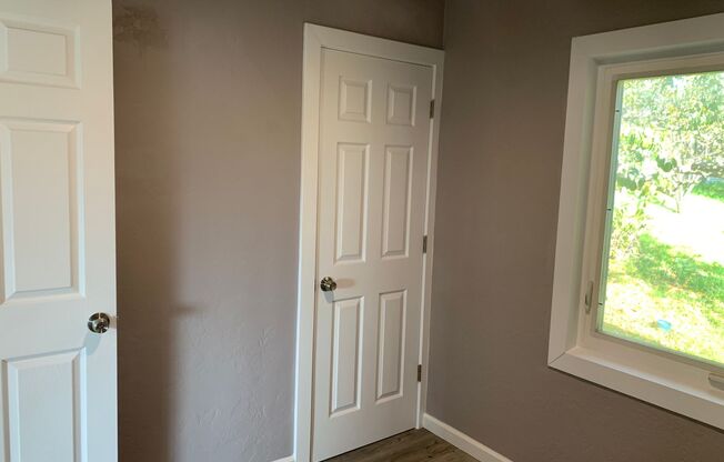 3 beds, 1 bath, $2,990