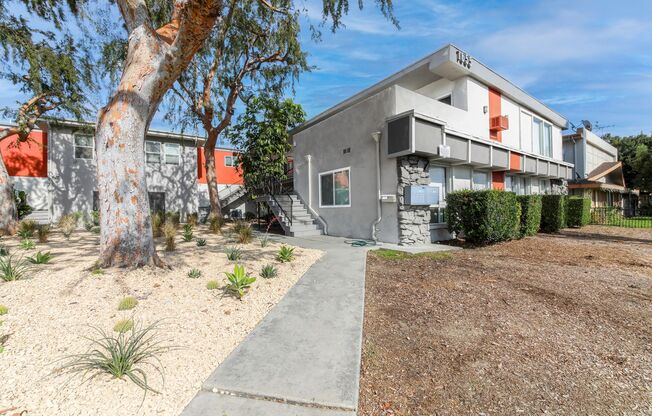 1655-1701 West Malvern Avenue