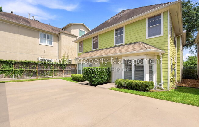 2 beds, 2.5 baths, 1,728 sqft, $2,875, Unit B