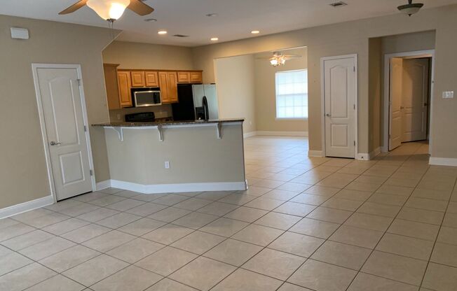 Niceville Florida 3/2.5 Townhouse.