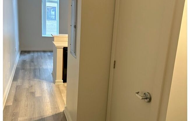 2 beds, 1 bath, 763 sqft, $1,375, Unit Unit 201