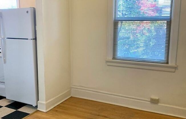 West Coast Arms Apartments