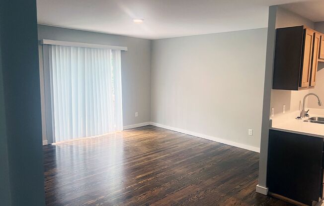 1 bed, 1 bath, 525 sqft, $995, Unit 3060-410