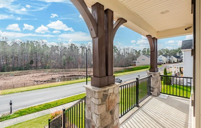 Gorgeous single-family home in Woodcroft: Available July 25th