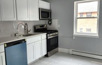 Station Square Apartments – Steps from East Rutherford Train Station with Parking Included