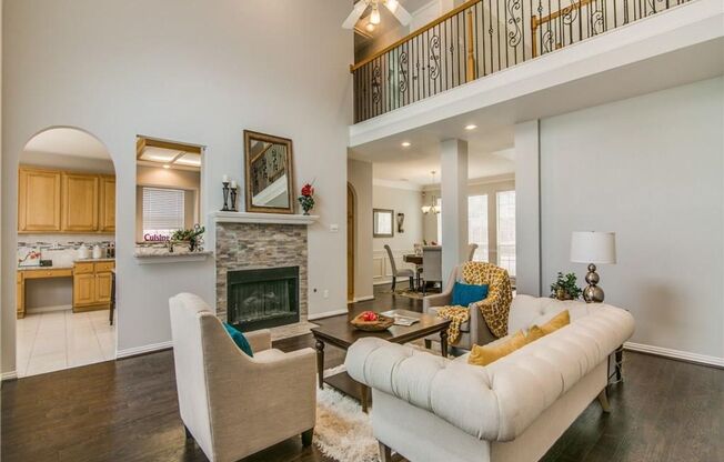 Comfort and Convenience in West Plano Living