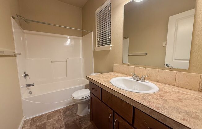 2 beds, 2 baths, 1,090 sqft, $1,600, Unit 523-07