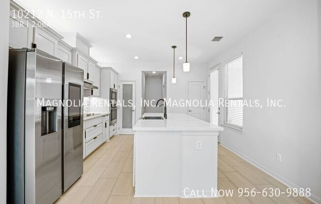 10212 N 15 ST