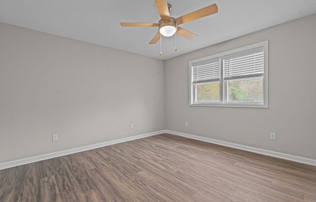 2 beds, 1 bath, 725 sqft, $1,195, Unit 1302-C