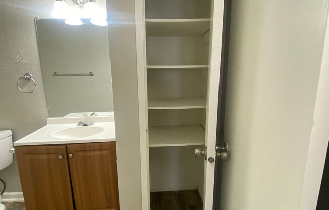 1 bed, 1 bath, 700 sqft, $845, Unit 07C