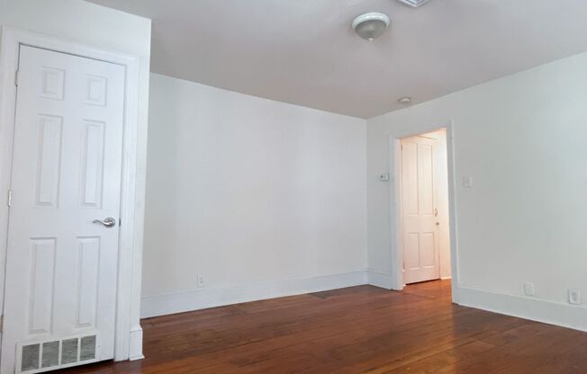 1933 Chestnut Street