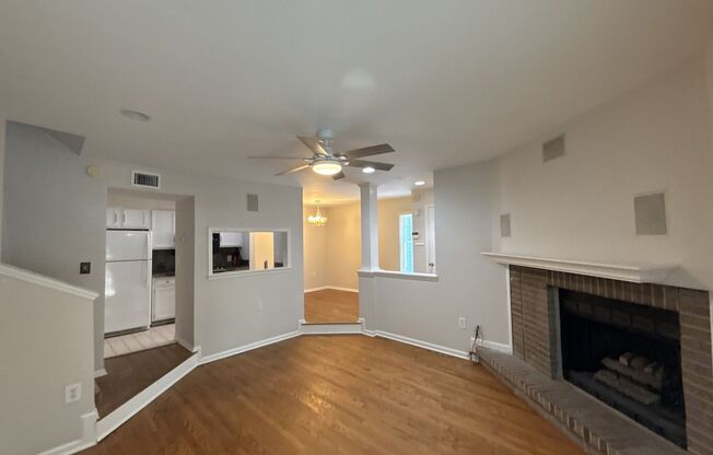 2 bedroom townhome in Uptown Charlotte!