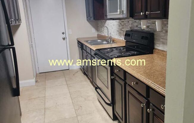 3 beds, 2 baths, 1,200 sqft, $1,800, Unit 1