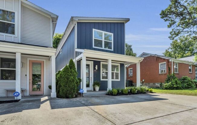 *HALF OFF FIRST FULL MONTHS RENT!!*