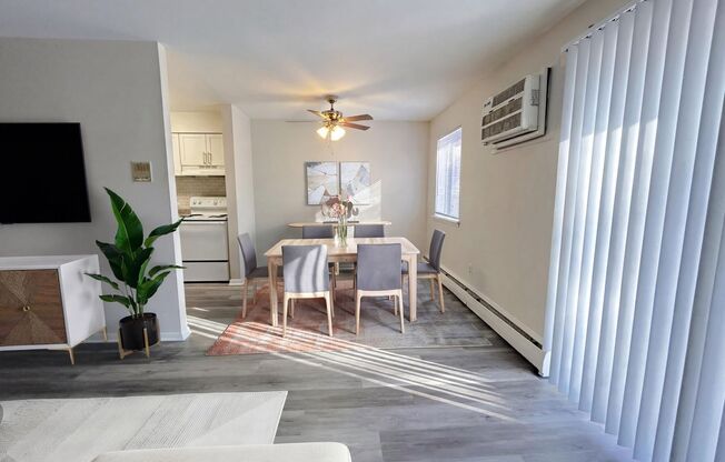 1 bed, 1 bath, 640 sqft, $1,319, Unit P106