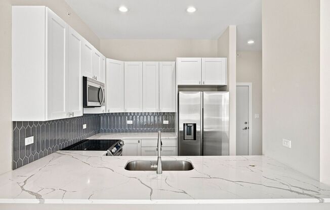 3727 Sunnyside Ave.