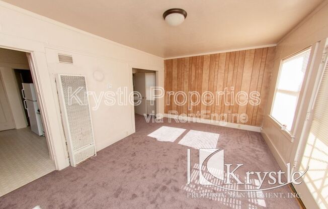 122 CONTRA COSTA ST