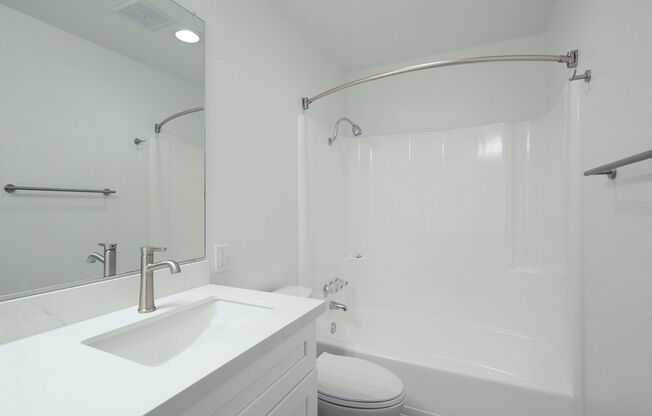 1 bed, 1 bath, 824 sqft, $2,695, Unit 345