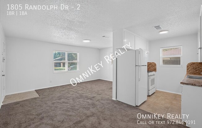 1805 RANDOLPH DR