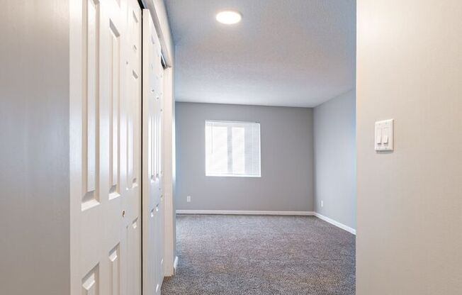 3 beds, 2 baths, 1,350 sqft, $1,455, Unit 201