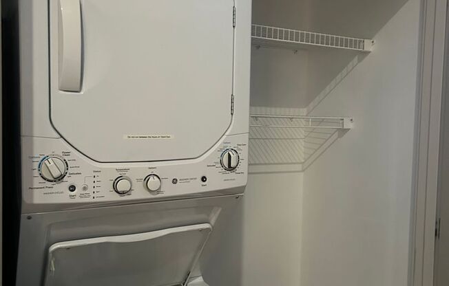 Studio, 1 bath, 244 sqft, $1,307, Unit 505