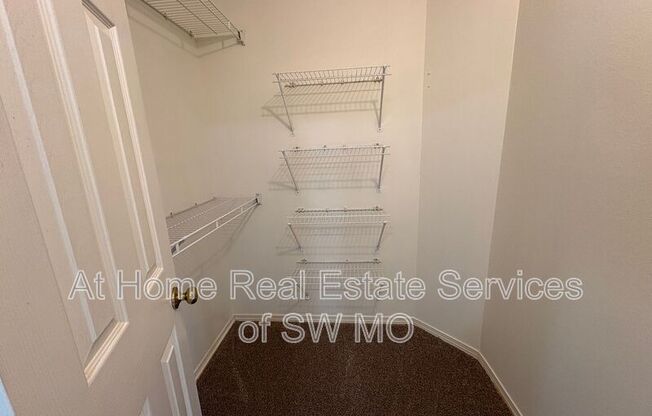 1260 BUTTERFIELD