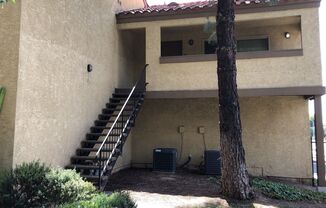 2 Bed 1 Bath condo with garage- Gated Community in Riverside