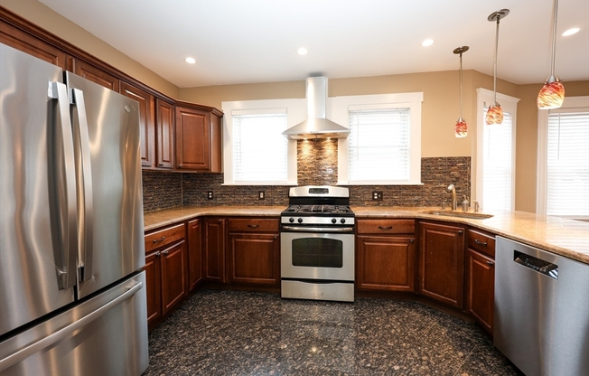 36 LANCASTER ST