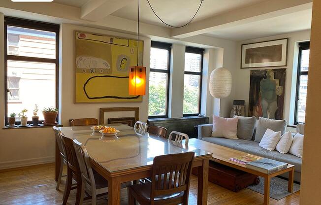 410 W 24 ST