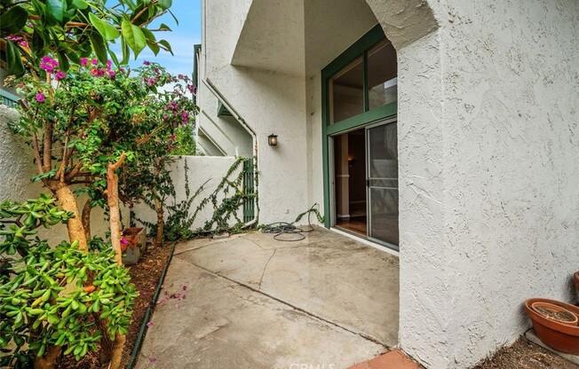 4930 MCCONNELL AVE