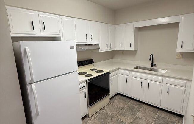 1 bed, 1 bath, 900 sqft, $725, Unit 2