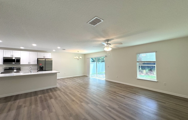 115 N HILLSIDE AVE